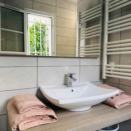 Les Palmiers Appartement *